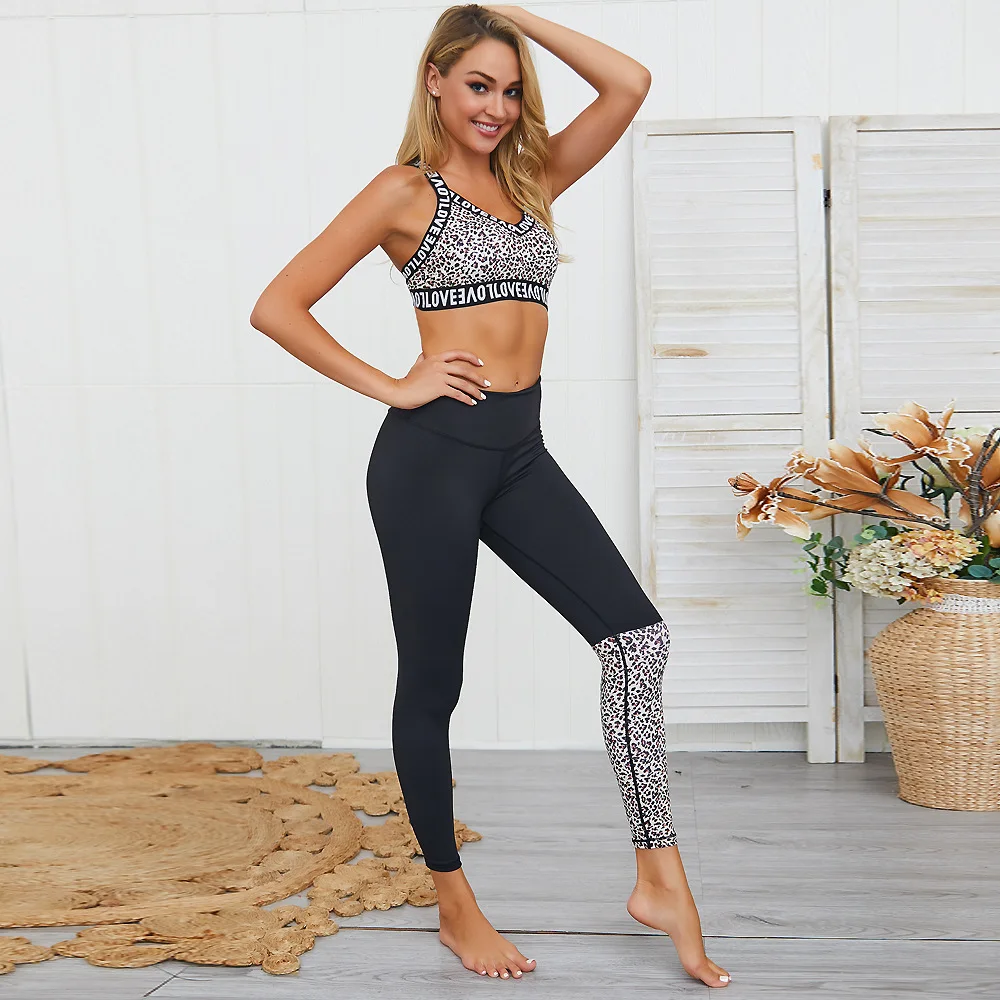 

Vest Sportswear Set Butt Leggings Padded Tanks Patchwork Leopard Print High Waist Tracksuits 2pcs Bustier Top Letter Cropped Gym
