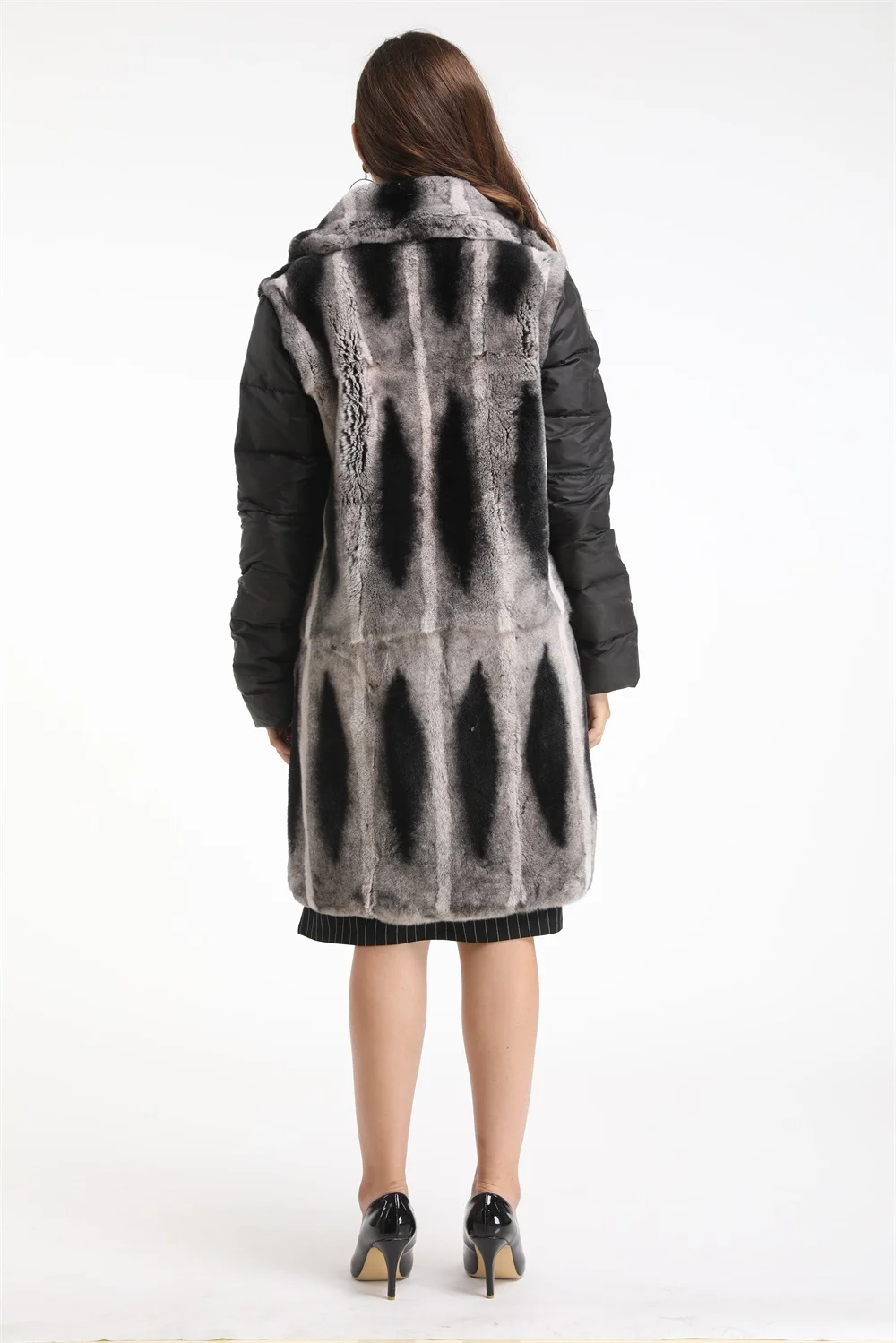 1907015 rex rabbit fur coat with detachable down sleeve vest chinchilla color with fur pocket  (25)