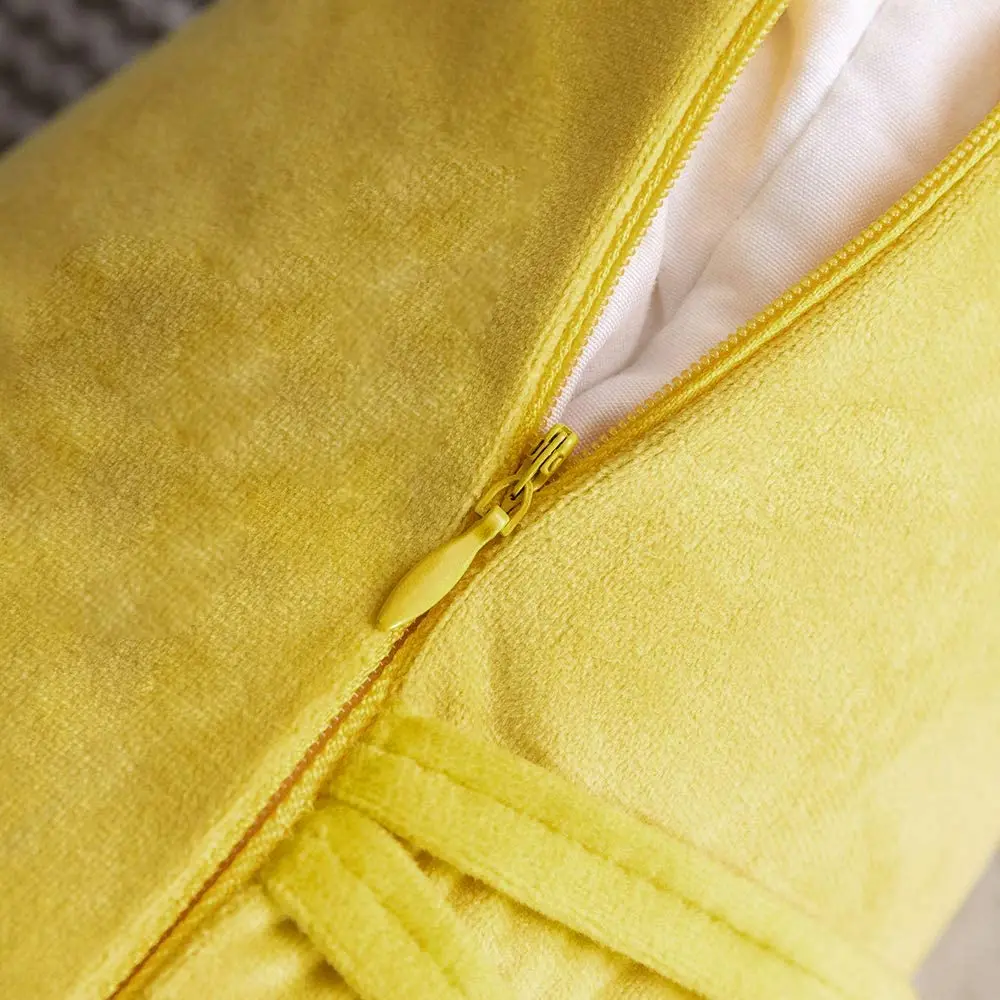 Рисунок 6 - Бархатные наволочки