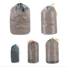 Sacs réutilisables portatifs de produit de maille petit sac de matériel de maille de cordon de voyage sac de stockage de maille en Nylon de Sports de Camping 1Pc