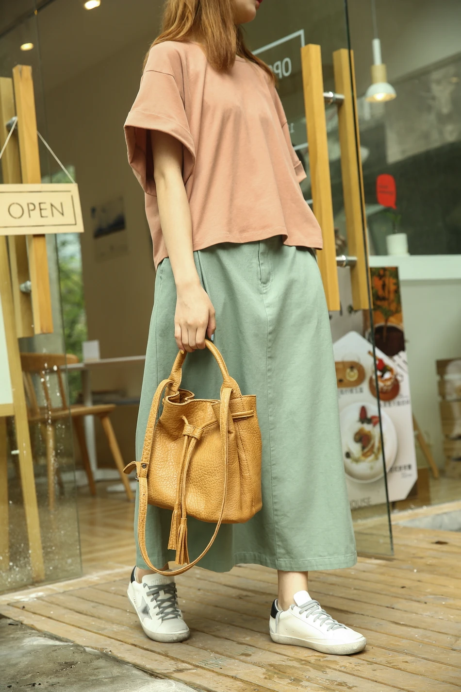 O1CN01E4elGm1dNB7eiYaJ6_!!379543723