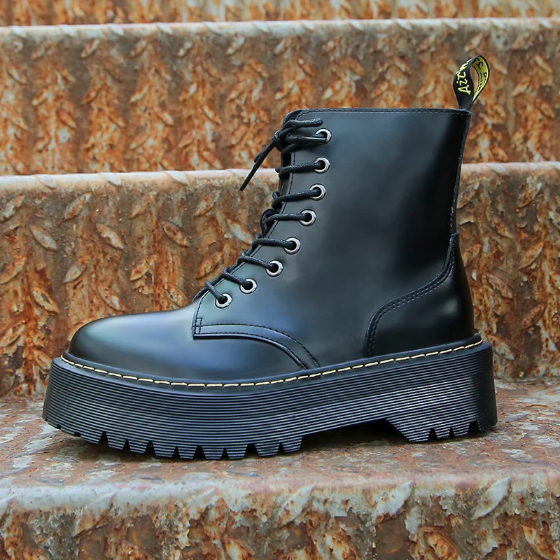 Najtaniej 2019 nowe buty na platformie czarne buty wojskowe kobiety skórzane Gothic Punk botki damskie buty zasznurować Casual Botas Mujer