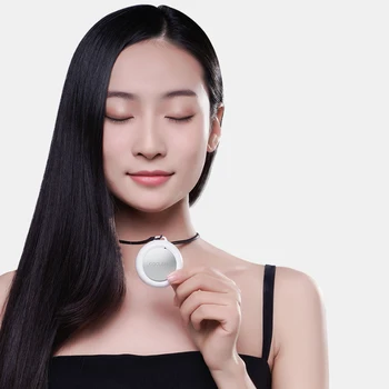 

Portable Rechargeable Mini Air Purifier Eliminate Haze Bacteria Low Noise High Efficiency Purification Close-Titting Protection