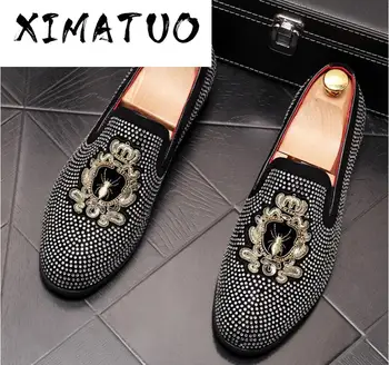 

New Men's Top Brand Designer shoes Male tudded Spike Loafer Casual Dress Flat Shoes lazy person Slip-On Casual shoe Loafers