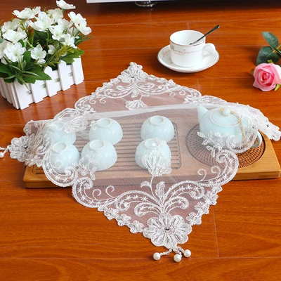 Piazza 38 centimetri stile Europeo Coaster Isolamento Tessuto Posto Zerbino In Rilievo Ricamato Tè Set Piatto di Frutta Vaso Pad Da Pranzo zerbino Da Tavolo 3