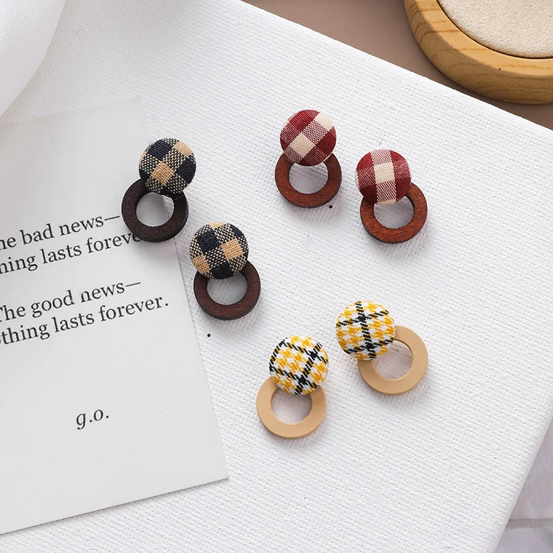 Элегантные серьги-гвоздики деревянные клетчатые бархатные квадратные серьги-гвоздики для женщин ювелирные изделия из ткани