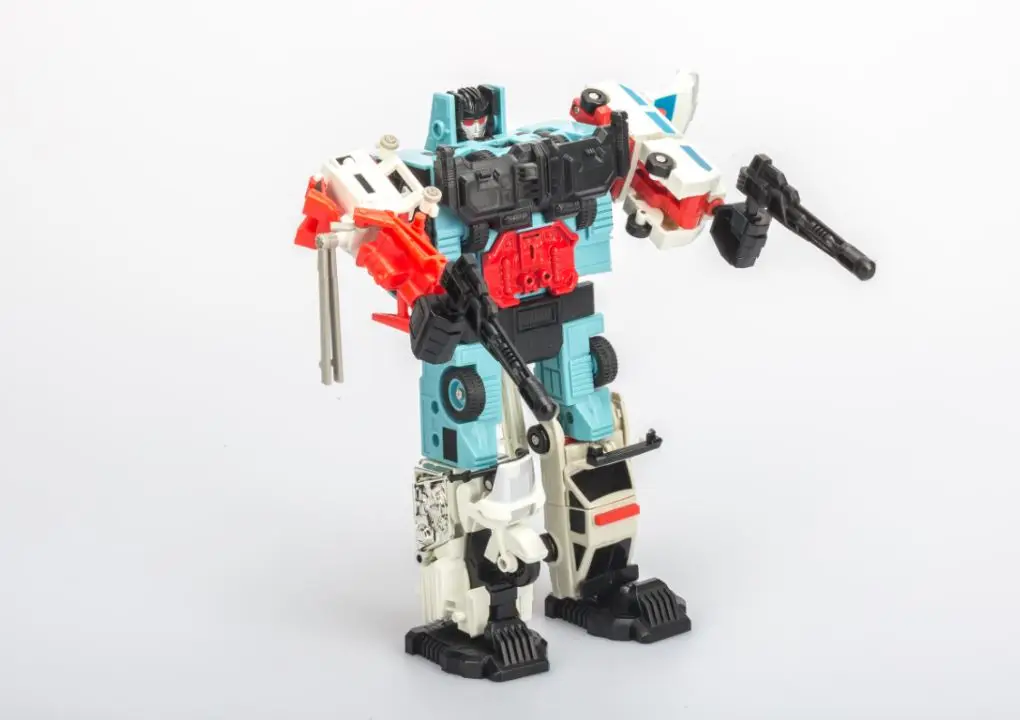 TRANSFORMERS G1 Reissue PROTECTOBOTS DEFENSOR AUTOBOT Gift Kids Toy Action 
