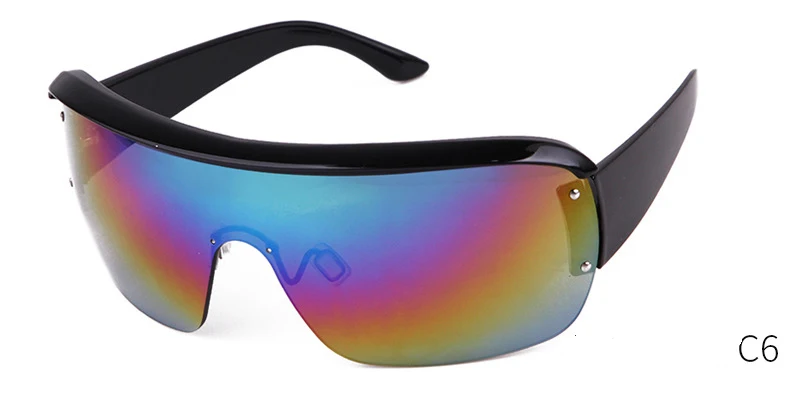 12351902080_1510330976