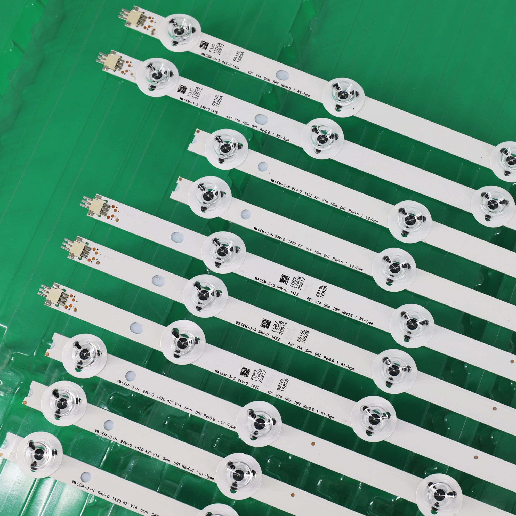 Рисунок 6 - Светодиодная лента для телевизора LG 42 дюйма