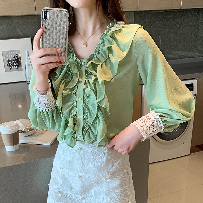 

COIGARSAM Office Lady Lace Shirt Womens tops New Spring Full Sleeve Chiffon Solid Pearl V-Neck Women shirts Green 6851
