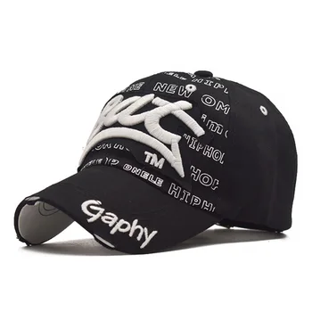 

Spring Hole Baseball Cap Men Bat Letters Three-Dimensional Embroidered Snapback Hats Fashion Ladies Sun Hat Outdoor Hip Hop Hats