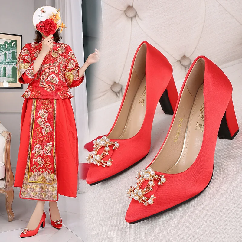

Chinese Style Marriage Shoes Man-made Diamond Pearl Pointed Toe Chunky Heel High-Heel Xiu Shoes Wedding Shoes Bridal Shoes Weddi