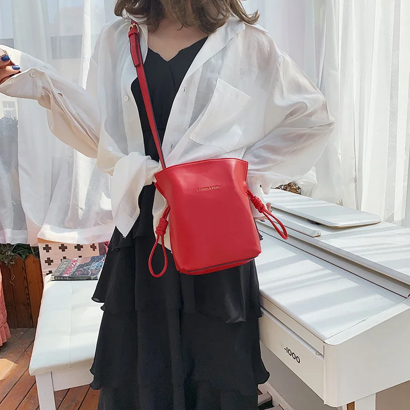 

Summer New Arrival Simple Small Bag Korean-style Versatile CHIC Online Celebrity Bucket Bag New Style 2019ins Shoulder WOMEN'S B