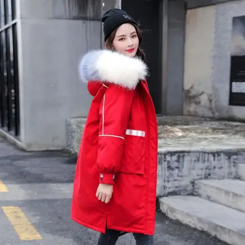 Зимнее пальто с меховым воротником и капюшоном, Женская куртка с вышивкой, женские толстые теплые куртки с хлопковой подкладкой, верхняя одежда размера плюс, длинная парка Mujer - Цвет: Красный