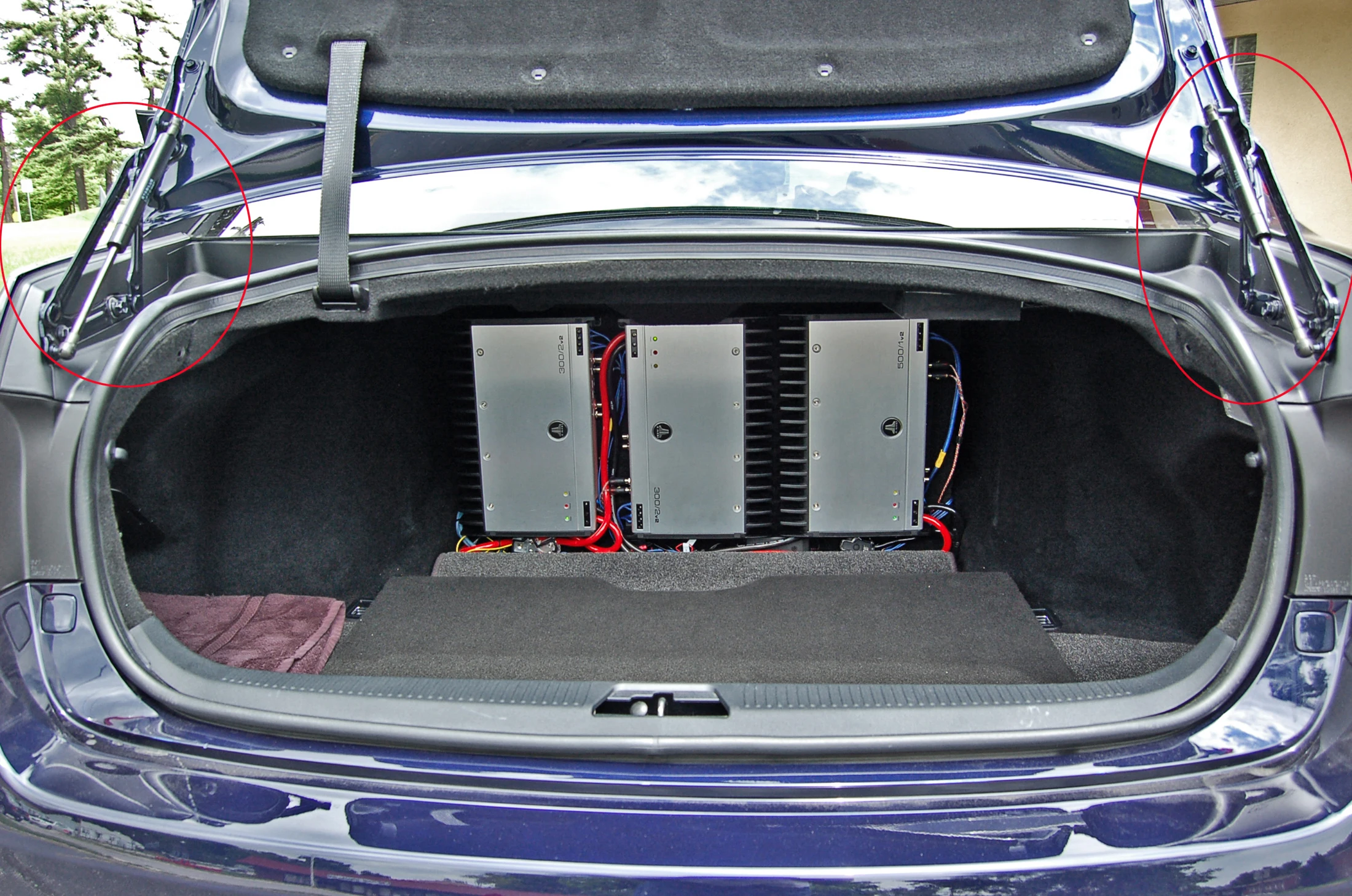 Auto Rear Boot Door Lift Supports Shock Gas Struts for Lexus GS300 GS350 GS430 GS450h Saloon 2005-2