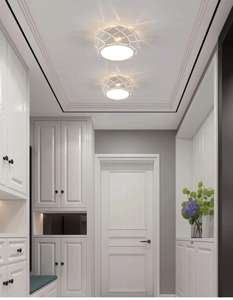 Hollow White Metal Round Kitchen Ceiling Light 5W Corridor Flush Ceiling Lamp Balcony Dining room Bar Ceiling Daily Lighting
