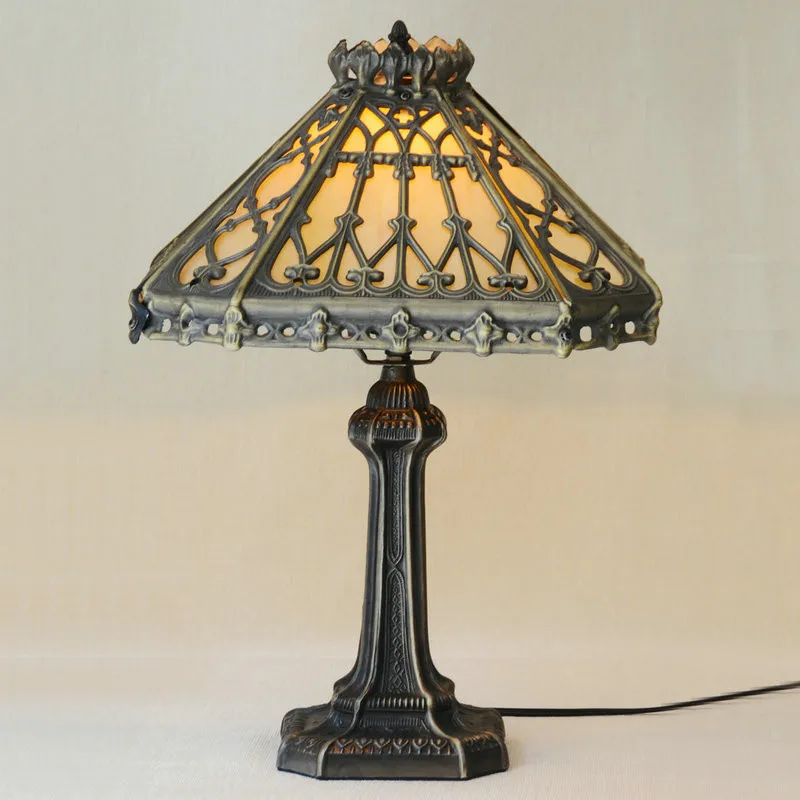 14 дюймов Европейская ретро простая квадратная настольная лампа для гостиной лампа для спальни цветная стеклянная декоративная настольная лампа