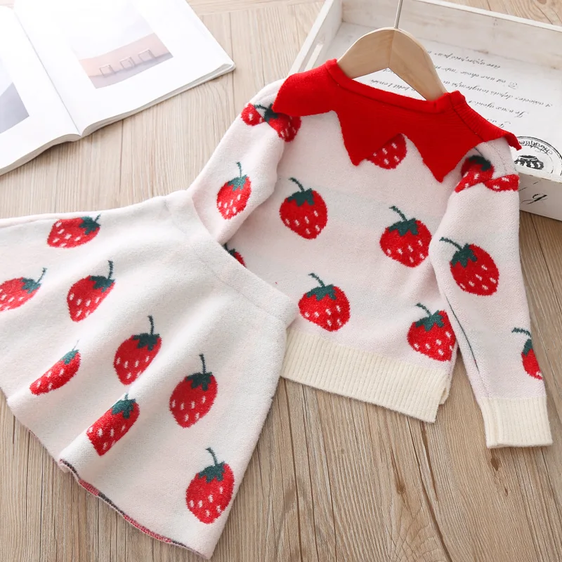 Зимняя одежда комплект со свитером для девочек, осенний милый свитер с фруктами+ вязаная юбка комплект детской одежды из 2 предметов
