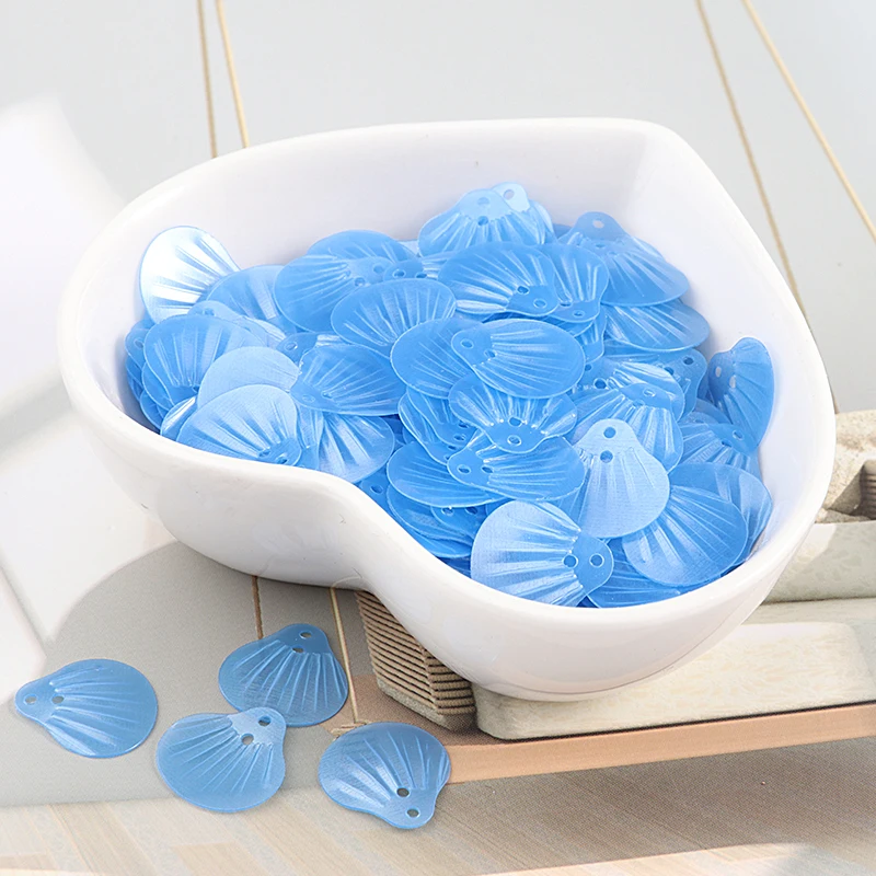 Sequins Accessories 200Pcs 13mm Sea Shell Shape Sequins Paillettes DIY Sewing Embellishment Findings Wedding Craft Women Cloth
