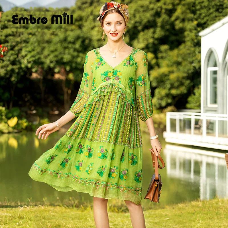 

Spring New Silk Embroidered Dress Street Style Women's Loose Elegant Green Seaside Resort Dress S-XL