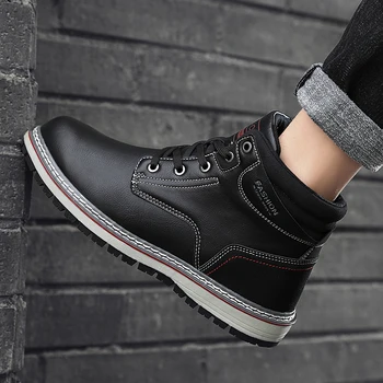 

Spring Autumn men Ankle Boots Breathable fashion Motorcycle Boots Men's Sneakers Outdoor Hiking Boots lace up Men Boots