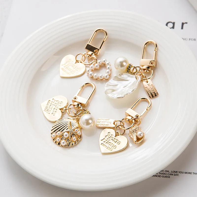 Love Pearl Shell Cute Key Buckle Metal Airpods Bag Decorative Pendant Kawaii Accessories Fashion Keychain Creative Small Gift