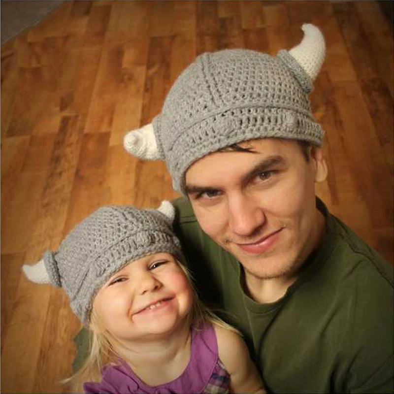 

Adult and children autumn and winter hats cute horns gray parent-child caps Halloween Christmas acrylic horn cap Children's gift