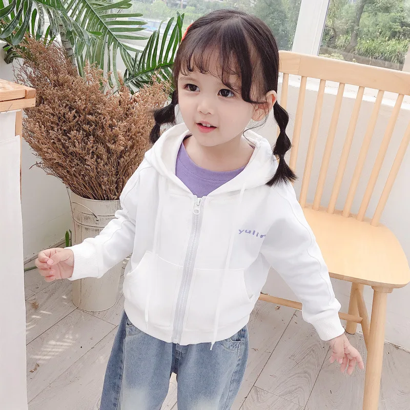 Детская куртка Осенняя детская одежда для девочек Детская рубашка в Корейском стиле с длинными рукавами и надписью на молнии с капюшоном