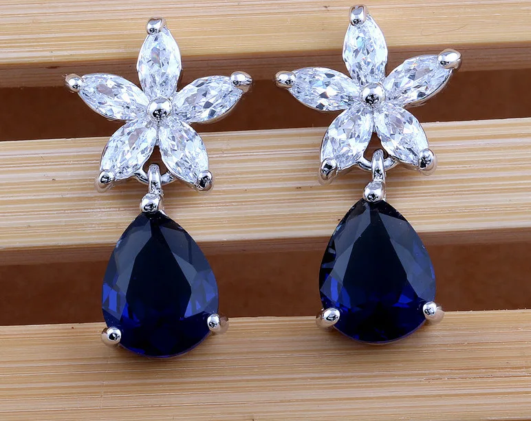 

Fashion Female Austria Crystal Dangle Earrings 925 Sterling Silver Zircon Temperament Sun Flower Drops Earrings Chic Jewelry