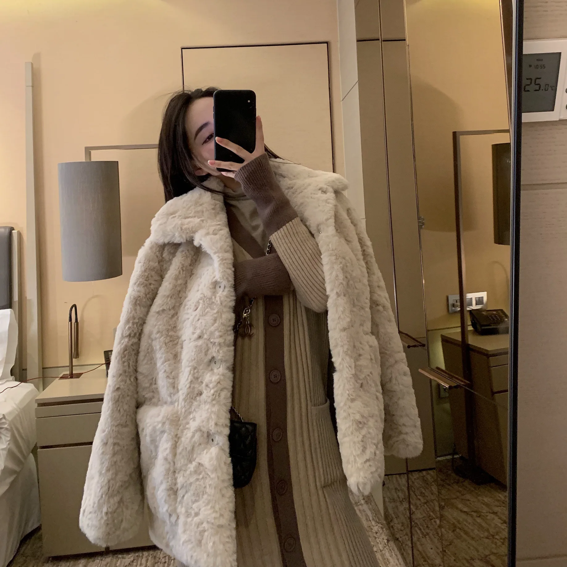 Новинка, зимнее короткое пальто из искусственного меха, женская новая однобортная куртка для женщин