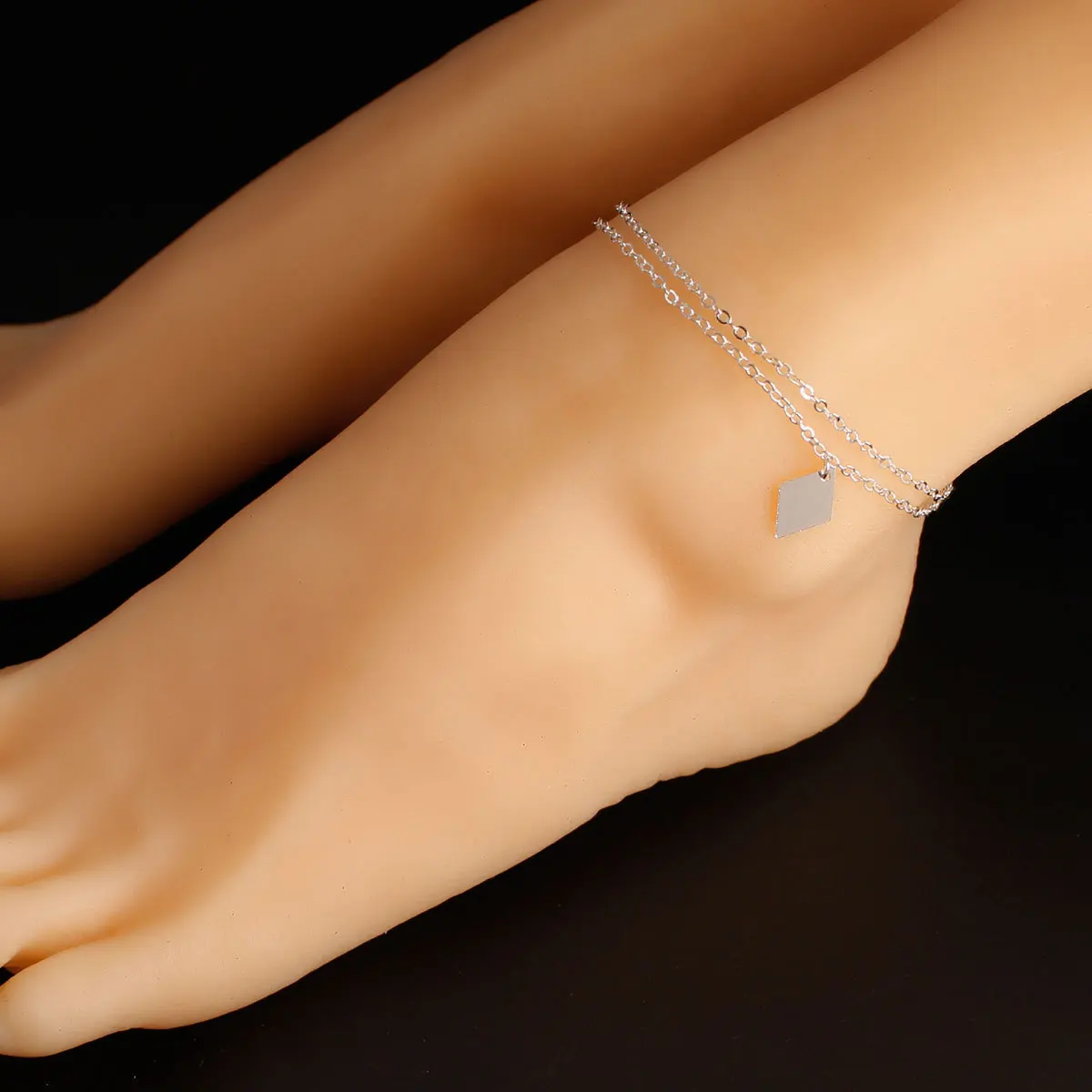 

Europe And America Accessories-Style Geometry Rhombus Sequin Anklet Women's Personalized & Creative Square Beach Foot Ornaments