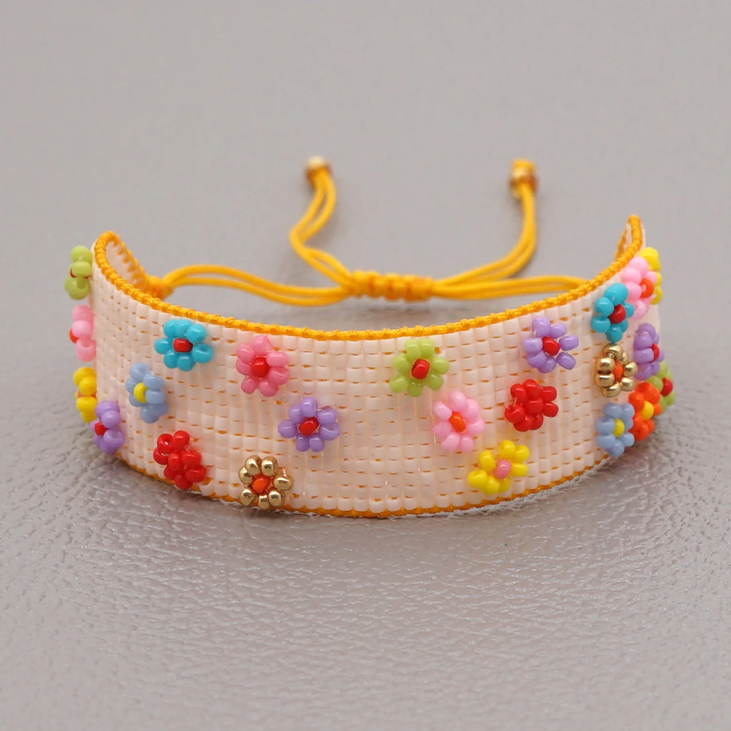 

YASTYT Miyuki Flower Bracelet For Girl Jewelry 2020 Fashion LOVE Letter Jewellery Bohemian Beaded Pulsera Adjustable Bracelets