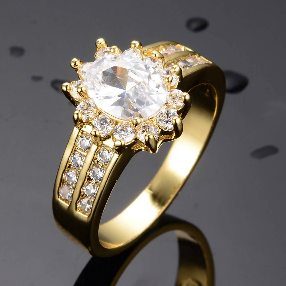 Girls White Crystal Zircon Ring Charm Oval Stone Rings For Women Men Wedding Jewelry Vintage Fashion Yellow Gold Engagement Ring