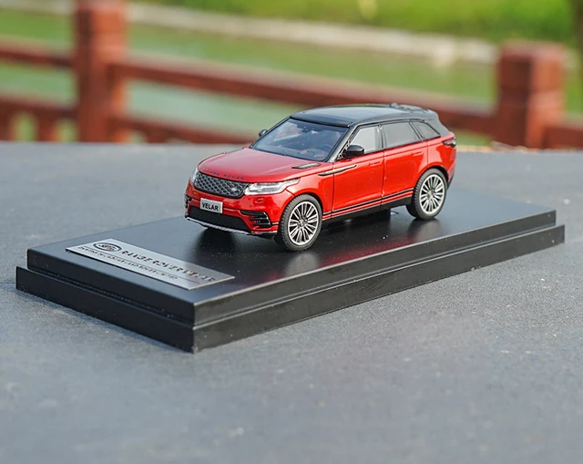 LCD 1/43 レンジローバー レッド VELAR LCD43004BR LCD 1/43 レンジローバー レッド VELAR LCD43004BR