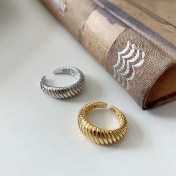 

Big Twill Stripes Ring 925 Sterling Silver Beautiful Groove Open Ring Western Europe 18k Gold Ring For Women Fine Jewelry Gift