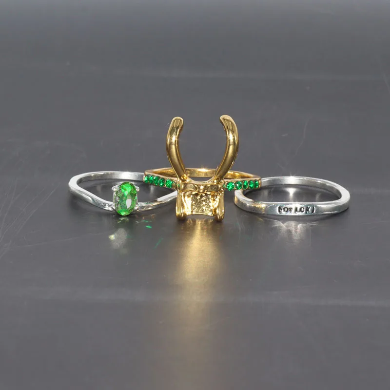 Ring Set Loki Ring Sets for Women Superhero Thor Green Crystal Matching Crown Helmet Rings Stacking Jewelry Unisex Cosplay Accessories