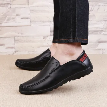 

Moccasins High Quality Shoes Male Lightweight Driving Footwear Genuine Leather Men Shoes Casual Comfortable Loafers