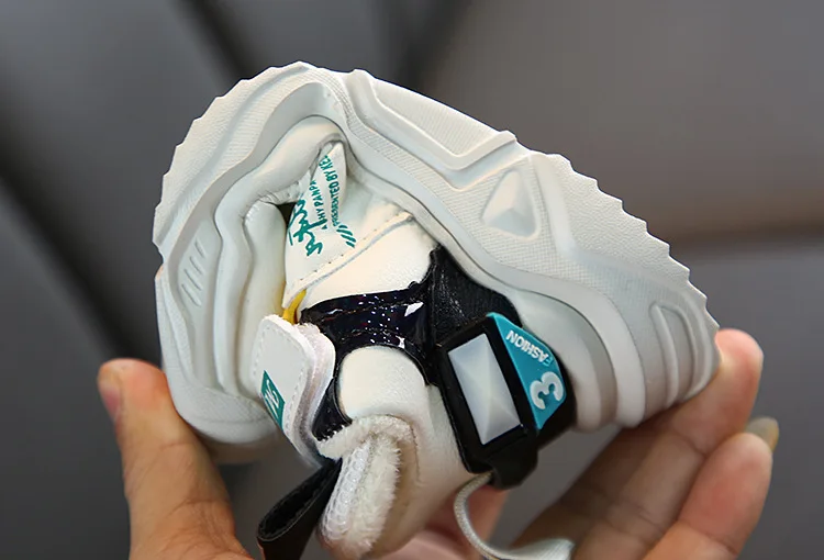 Spring Autumn Children Shoes Boys Girls Sports Shoes Fashion Brand Casual Breathable Outdoor Kids Sneakers Boys Running Shoes