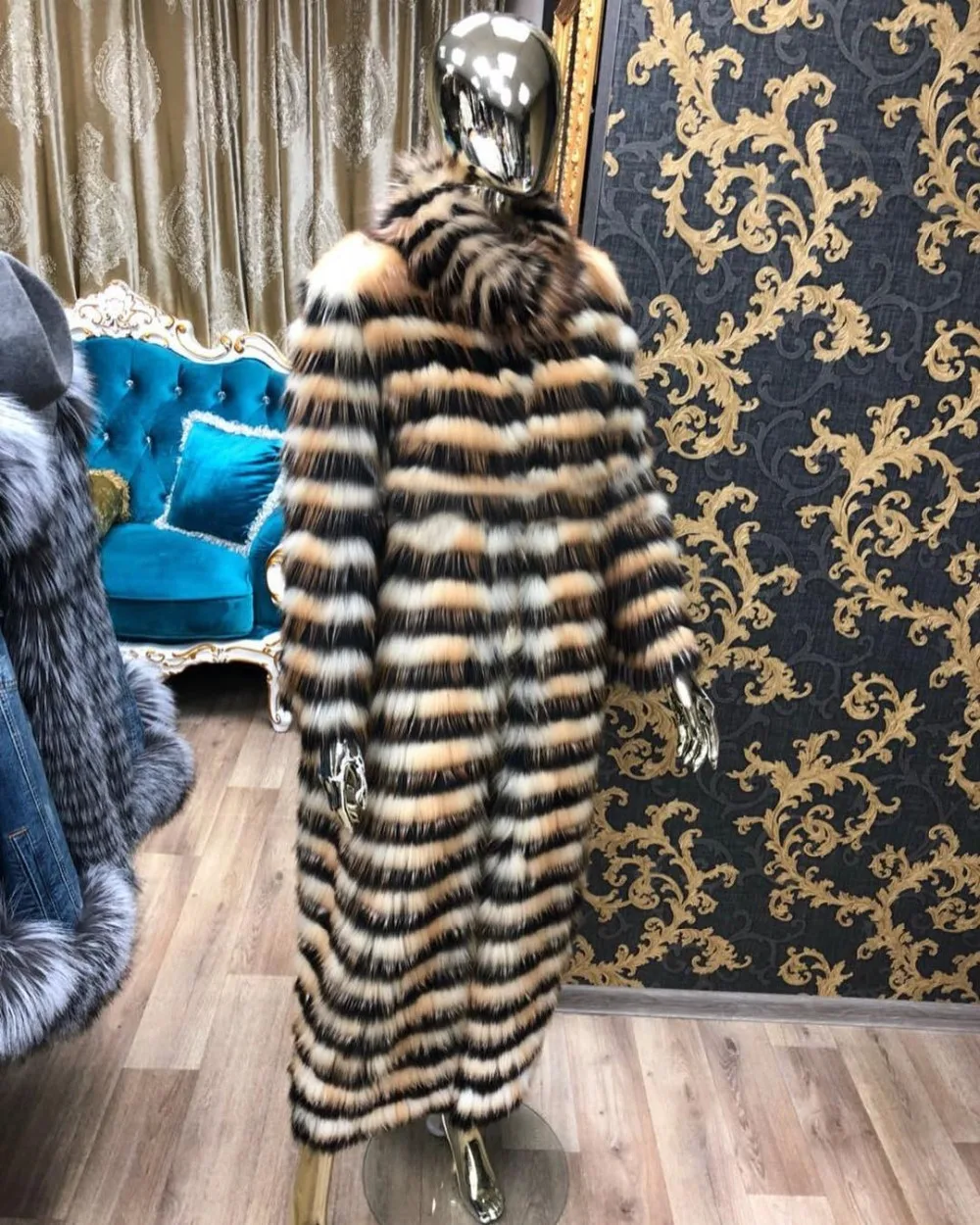 27892539_341512286347304_6358621617697849344_n