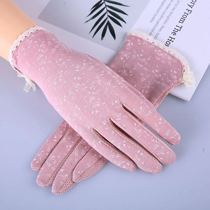 Gloves