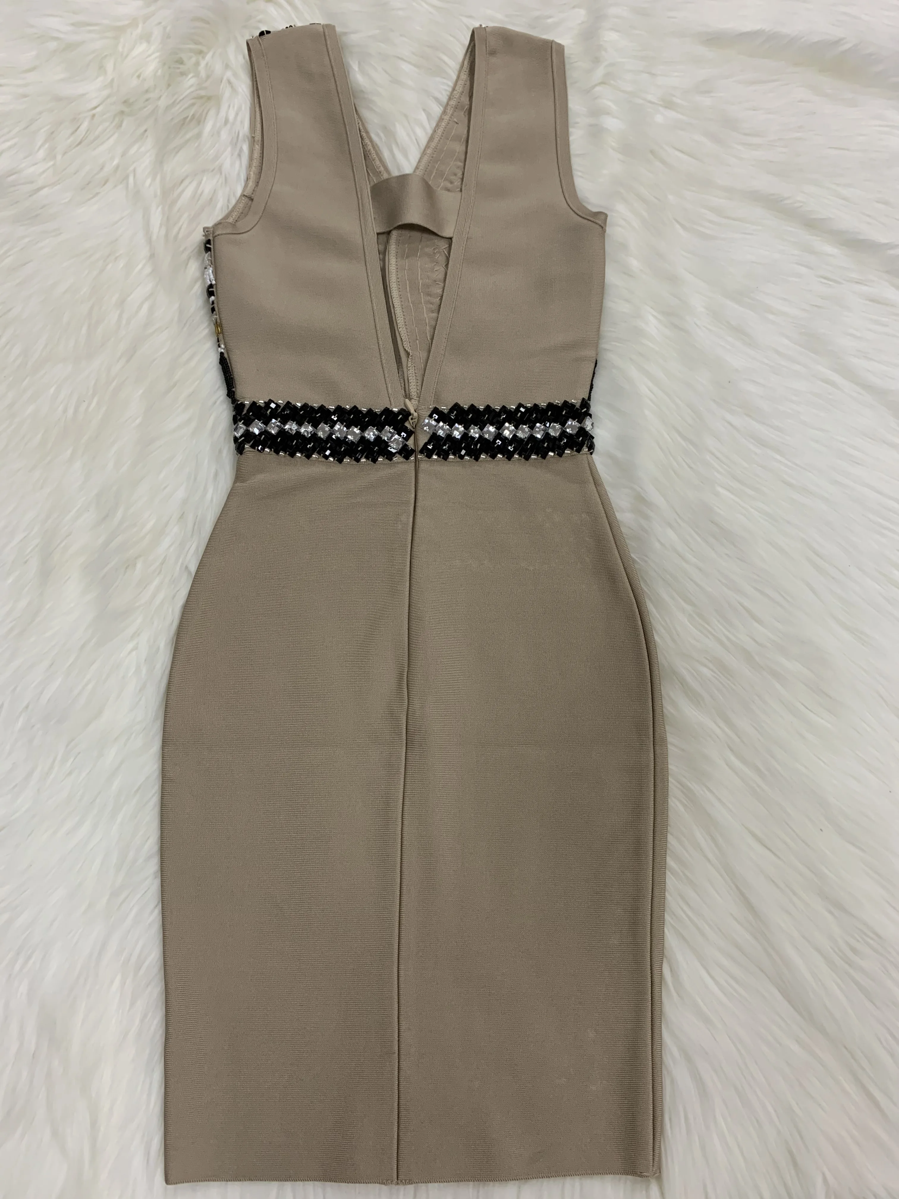 High Quality Black Mantual Beading V-neck Rayon