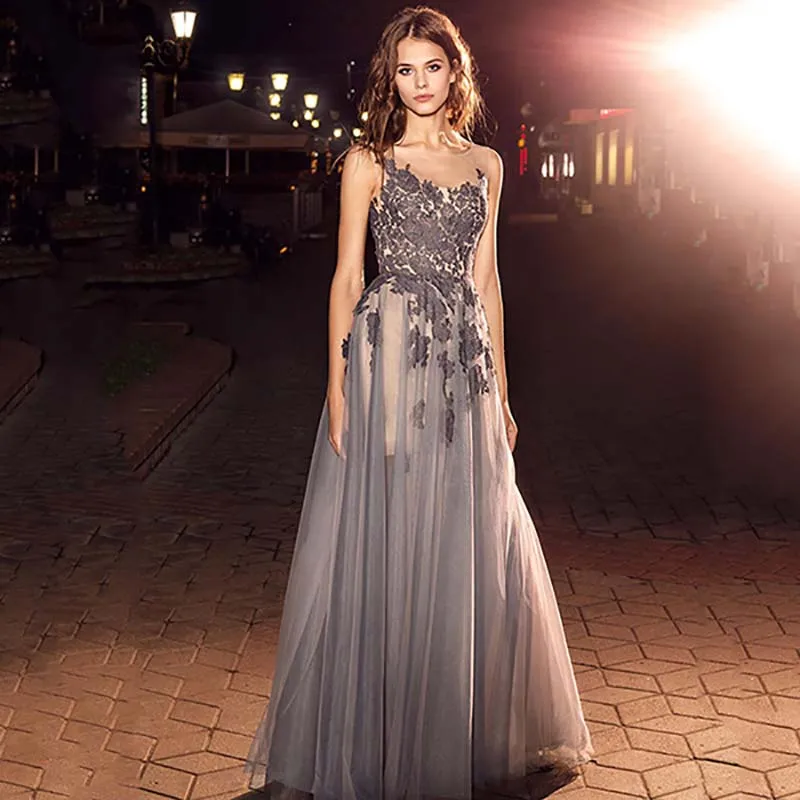 

Eightree Lace Evening Dress Appliques O Neck Formal Dress Robe de soiree A Line Backless Evening Party Dresses Floor Length