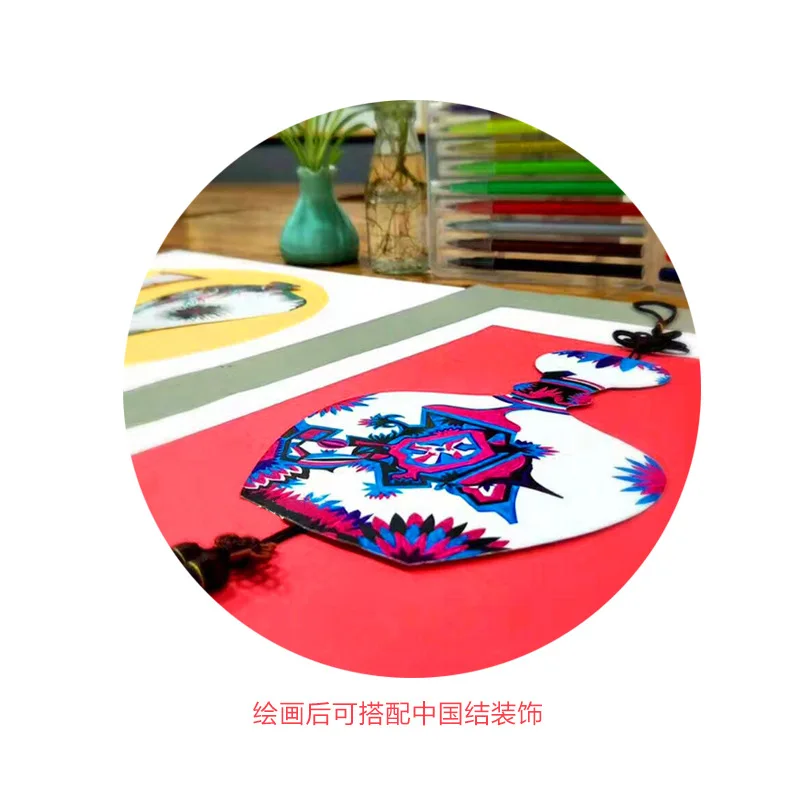 

Handmade Fill Mold Paintings Hand-Painted White Background for Making Cardboard Vase Creative DIY Fine Art Material