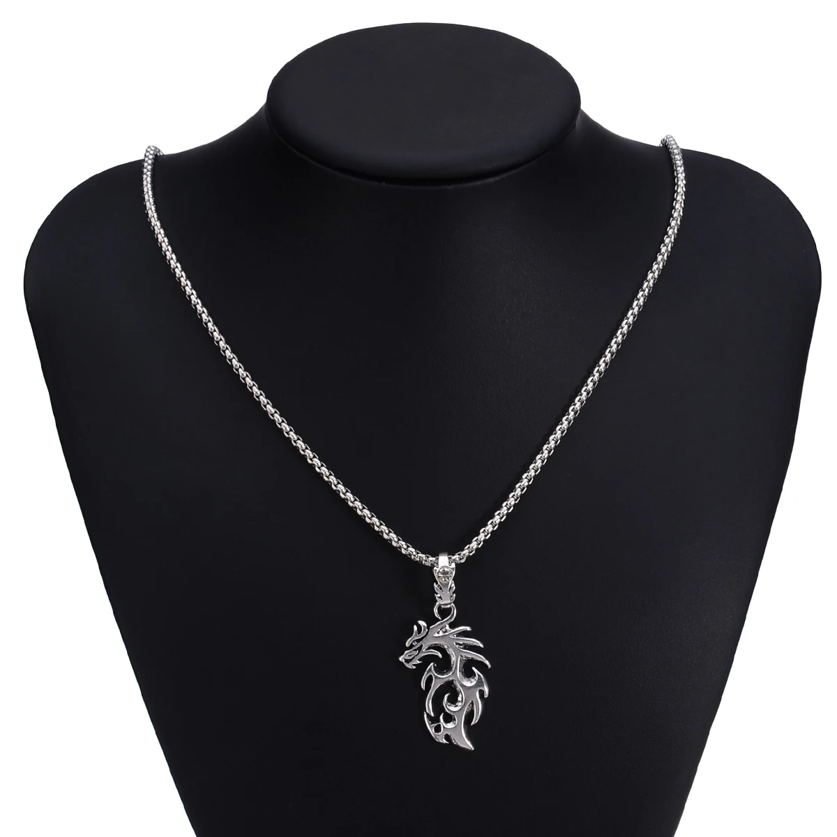 Trendy Men's Stainless Steel Hollow Dragon Pendant Necklace Silver/Gold Color Long Chain Charms Fashion Punk Jewelry Accessories
