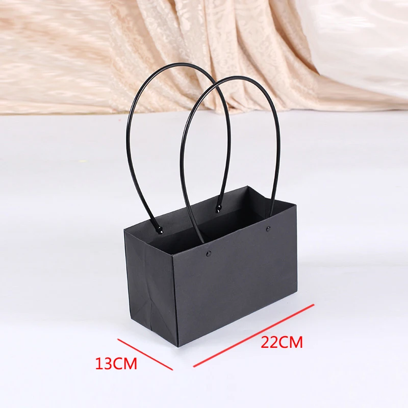 New Gift Boxes Kraft Paper Bags Flower Box Handle Waterproof Bouquet Florist Packaging Box Rose Boxes Festival Party Decorations - Цвет: 14