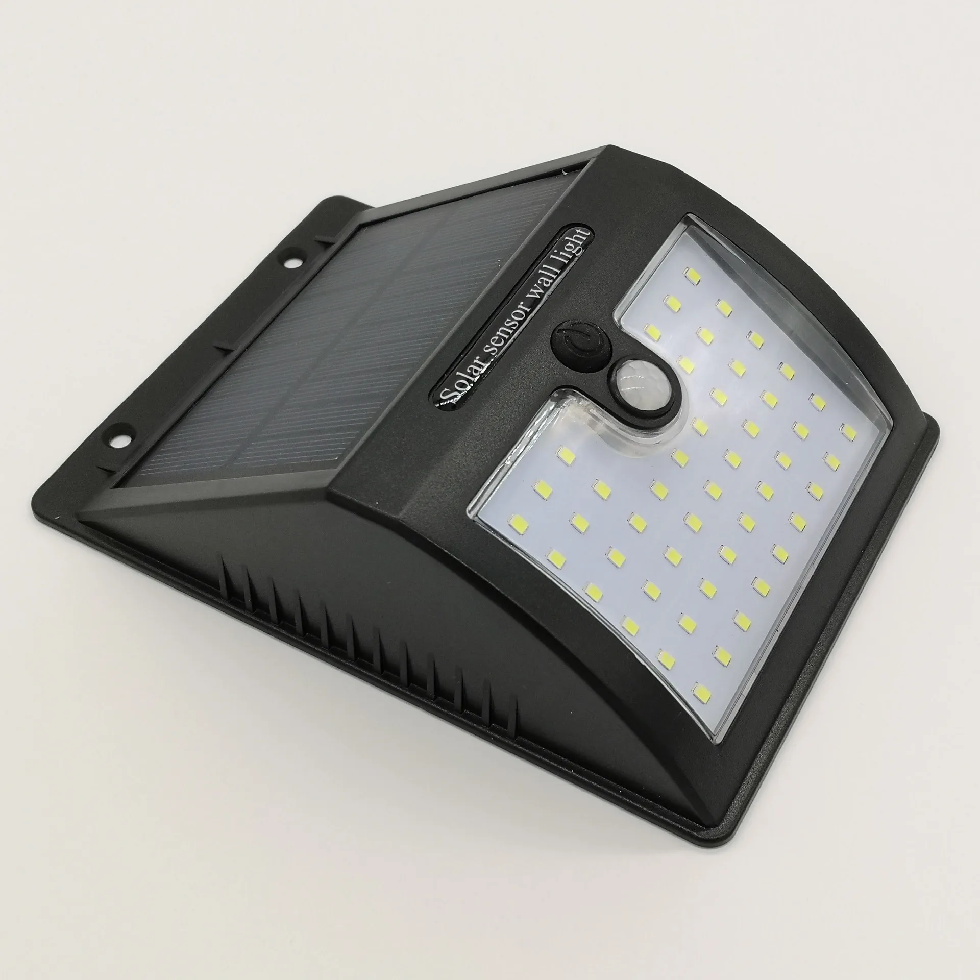 

48LED Human Body Sensing Solar Wall Light White Light Warm Light Three Mode Courtyard Landscape Lamp bi gua deng Triangle