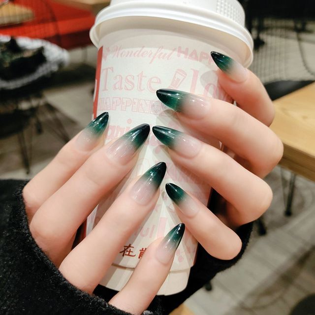 Artificial False Nails with Glue Milk Tea Gradients Long Stiletto Designs Manicure Art Patch Tips Fake Nails Press on Nail