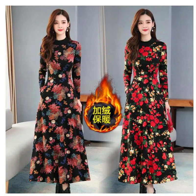 

Plus velvet thick long-sleeved dress women autumn and winter 2020 new round neck high-end loose mid-length pocket dress