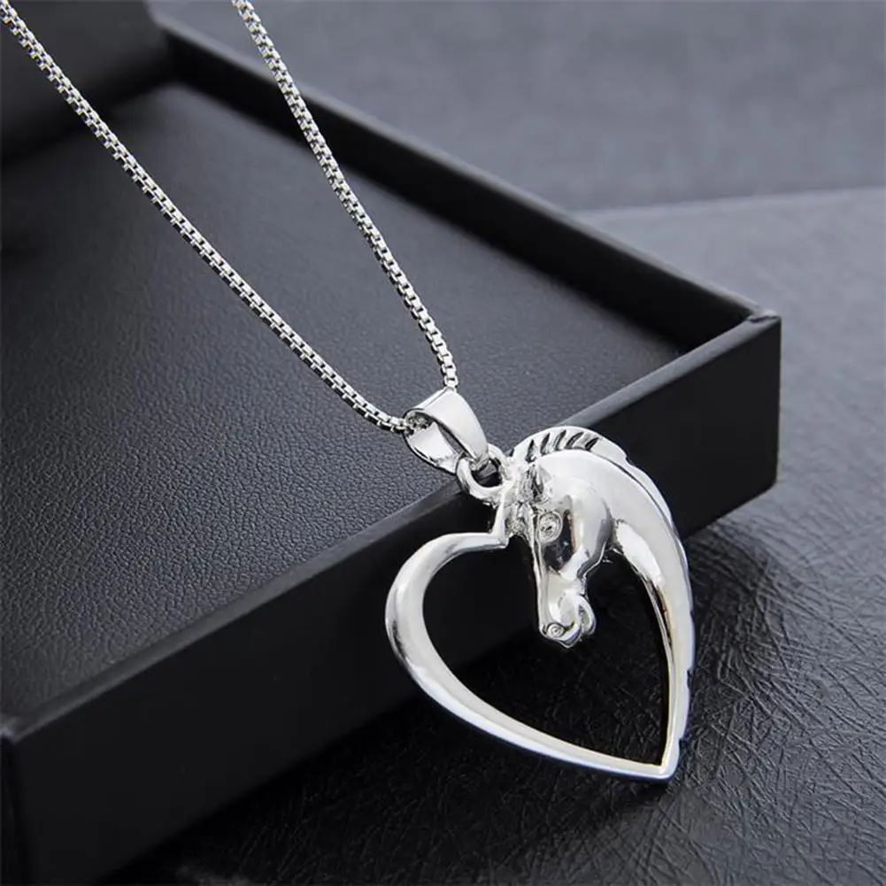 

2019 New Trendy Vintage Romantic Punk Cool design Women Hollow Out Heart Horse Head Shaped Pendant Chain Necklace Jewelry Gift