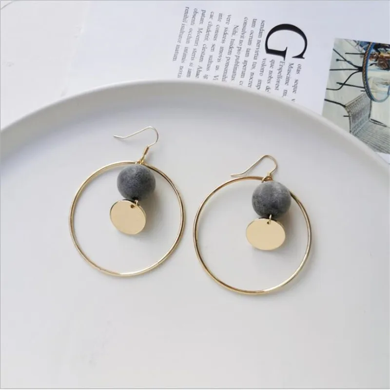 Exaggerated Metal Circle Big Earrings Wool Ball Pendant Korean Fashion Women's Jewelry Gifts | Украшения и аксессуары